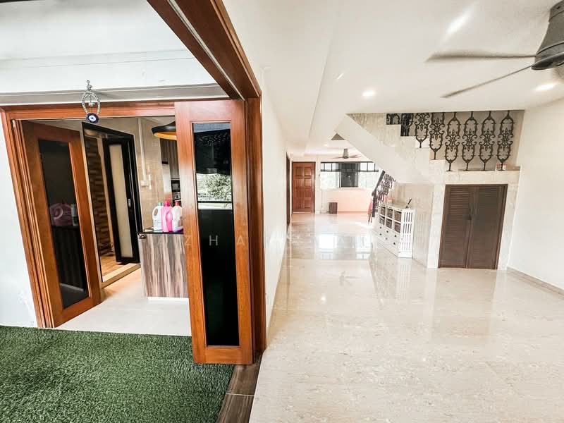 413 Pasir Ris Drive 6, 413 Pasir Ris Drive 6, 3 Bedrooms, 1,593 sqft, HDB Flat For Sale, by Azhar Aziz, 500149214 - Entrance - PropertyGuru.com.sg