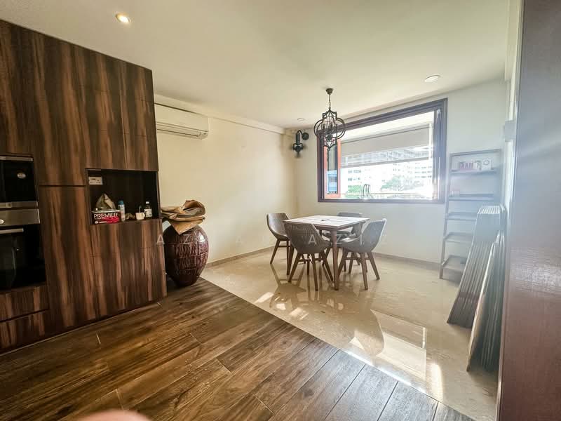 413 Pasir Ris Drive 6, 413 Pasir Ris Drive 6, 3 Bedrooms, 1,593 sqft, HDB Flat For Sale, by Azhar Aziz, 500149214 - Dining Room - PropertyGuru.com.sg