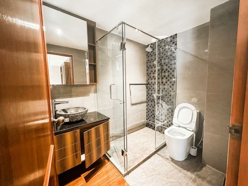 413 Pasir Ris Drive 6, 413 Pasir Ris Drive 6, 3 Bedrooms, 1,593 sqft, HDB Flat For Sale, by Azhar Aziz, 500149214 - Bathroom - PropertyGuru.com.sg