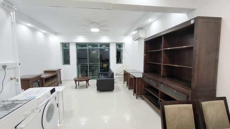 Changi Court, 708 Upper Changi Road East, 1 Bedroom, 500 sqft, Condominium For Rent, by Ken Tay, 500149218 - Living Room - PropertyGuru.com.sg