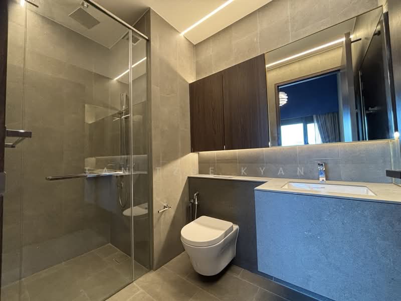 Midtown Modern, 16 Tan Quee Lan Street, 2 Bedrooms, 721 sqft, Condominium For Rent, by Tan Tzse Kyan, 500149220 - Bathroom - PropertyGuru.com.sg
