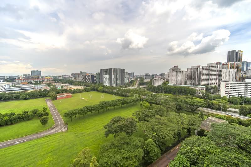 296C Bukit Batok Street 22, 296C Bukit Batok Street 22, 3 Bedrooms, 1,205 sqft, HDB Flat For Sale, by Iyan Goh, 500149221 - Unblocked View - PropertyGuru.com.sg
