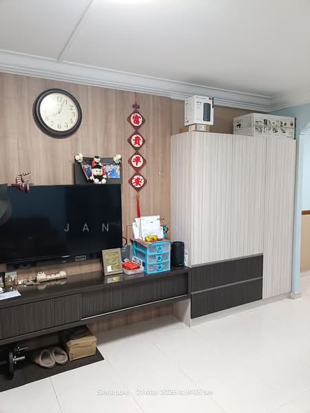 506 Hougang Avenue 8, 506 Hougang Avenue 8, 3 Bedrooms, 1,020 sqft, HDB Flat For Rent, by Janice Loh, 500149246 - Living Room - PropertyGuru.com.sg