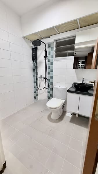 805B Keat Hong Close, 805B Keat Hong Close, 3 Bedrooms, 1,001 sqft, HDB Flat For Sale, by Calin Chong 张雪冰, 500149277 - Bathroom - PropertyGuru.com.sg