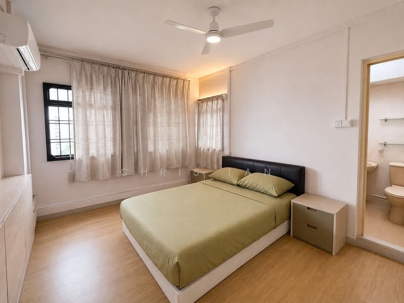 473 Sembawang Drive, 473 Sembawang Drive, 3 Bedrooms, 968 sqft, HDB Flat For Sale, by Chris Tan, 500149285 - Bedroom - PropertyGuru.com.sg