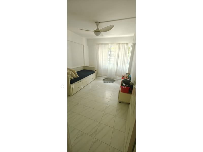 337 Hougang Avenue 7, 337 Hougang Avenue 7, Room Rental, 100 sqft, HDB Flat For Rent, by Chris Tan, 500149292 - Bedroom - PropertyGuru.com.sg
