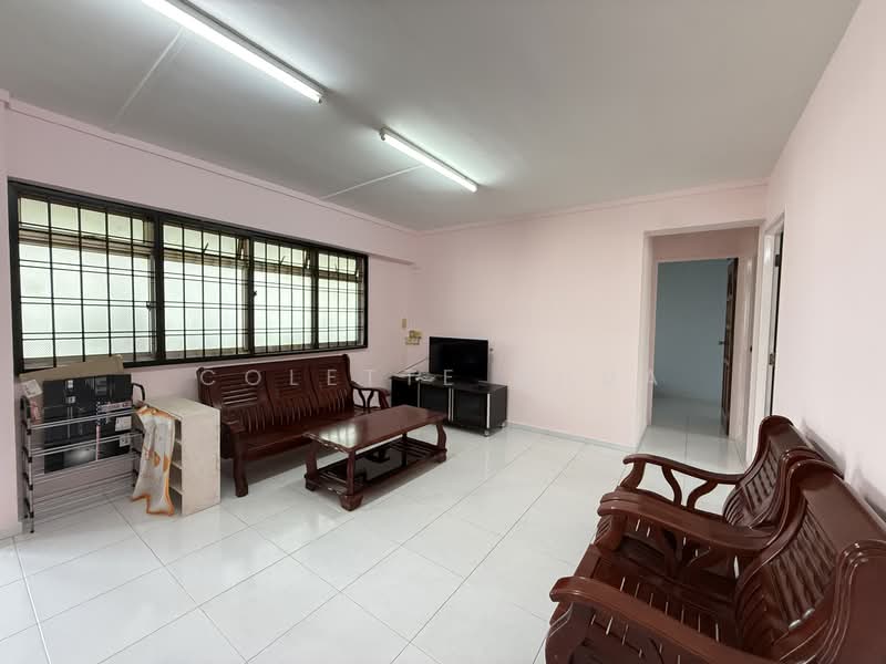 371 Woodlands Avenue 1, 371 Woodlands Avenue 1, 3 Bedrooms, 1,097 sqft, HDB Flat For Rent, by Colette Chua, 500149305 - Living Room - PropertyGuru.com.sg