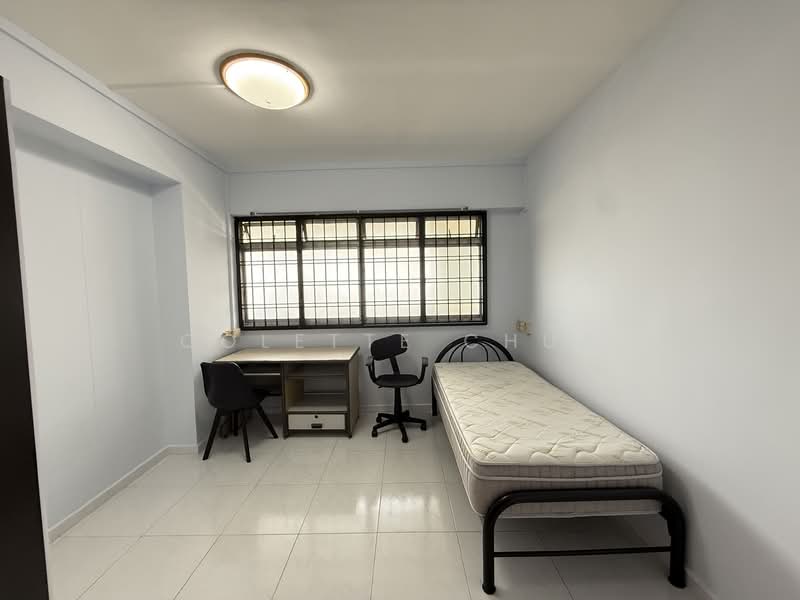 371 Woodlands Avenue 1, 371 Woodlands Avenue 1, 3 Bedrooms, 1,097 sqft, HDB Flat For Rent, by Colette Chua, 500149305 - Bedroom - PropertyGuru.com.sg