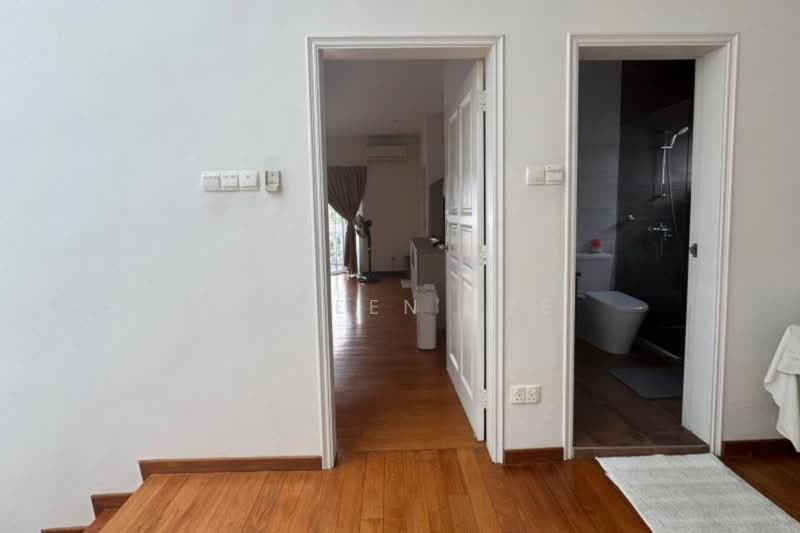 ☀️Only $2xxxPSF☀️1KM to Nanyang Pri Sch ☀️Convenient and Prime location ☎️Joleen 8686~9040☀️, Tanglin / Holland / Bukit Timah, 4 Bedrooms, 3,000 sqft, Semi-Detached House For Sale, by Joleen Lye, 500149306 - PropertyGuru.com.sg