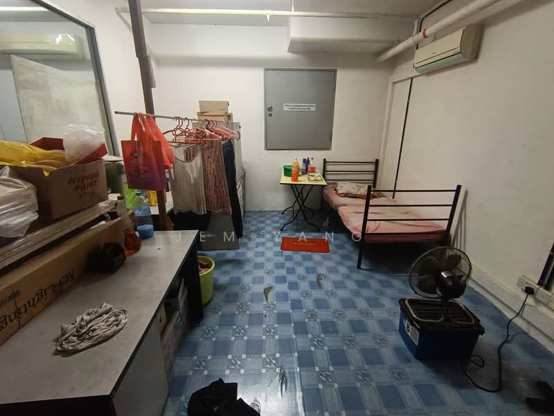 Tuas Lot, 50 Tuas Avenue, 150 sqft, Factory / Workshop (B2) For Rent, by Jem Yang, 500149310 - Bedroom - CommercialGuru.com.sg
