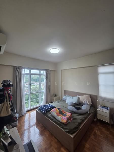 Symphony Heights, 33 Hume Avenue, 2 Bedrooms, 926 sqft, Condominium For Sale, by Jasmine Sim, 500149312 - Bedroom - PropertyGuru.com.sg