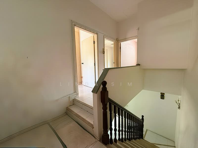 💙999yrs Corner Tce 💙D15 💙6mins Bedok MRT 💙Original, , 3 Bedrooms, 2,200 sqft, Corner Terrace For Sale, by Linda Sim, 500149317 - Interior - PropertyGuru.com.sg