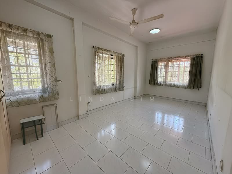 💙999yrs Corner Tce 💙D15 💙6mins Bedok MRT 💙Original, , 3 Bedrooms, 2,200 sqft, Corner Terrace For Sale, by Linda Sim, 500149317 - Interior - PropertyGuru.com.sg
