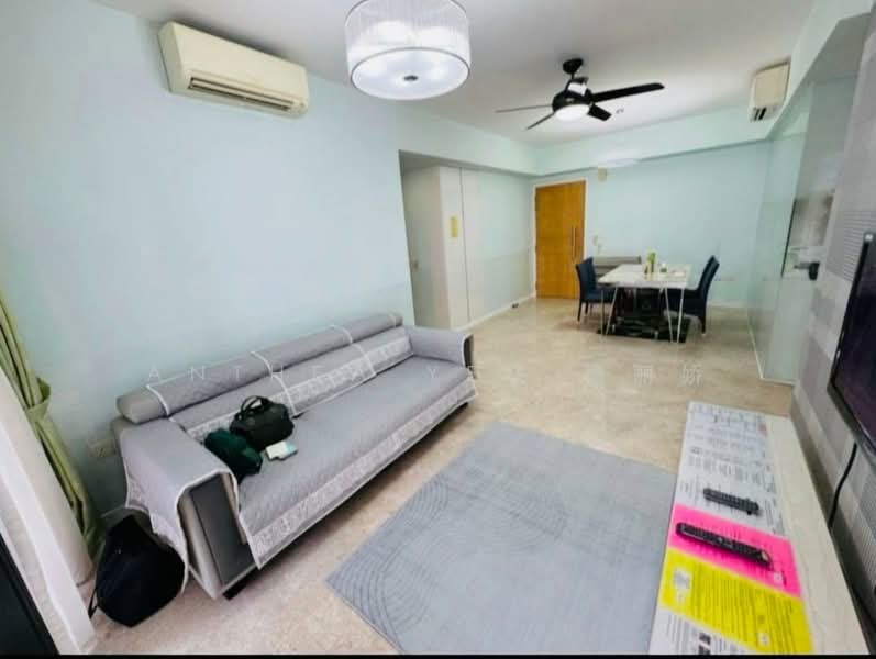 The Lakefront Residences, 46 Lakeside Drive, 3 Bedrooms, 1,001 sqft, Condominium For Rent, by Anthea Yeo 杨丽娇, 500149322 - Living Room - PropertyGuru.com.sg