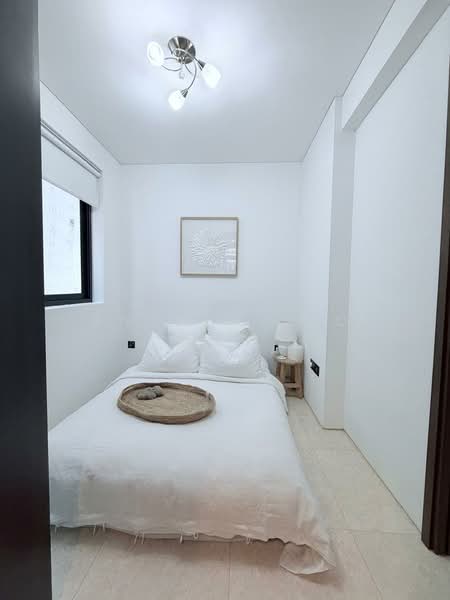 Robinson Suites, 50 Robinson Road, 2 Bedrooms, 603 sqft, Condominium For Rent, by Anthea Yeo 杨丽娇, 500149338 - Bedroom - PropertyGuru.com.sg
