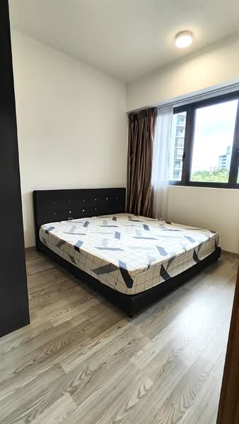 Lakeville, 1 Jurong Lake Link, 2 Bedrooms, 635 sqft, Condominium For Rent, by Darren Lim, 500149342 - Bedroom - PropertyGuru.com.sg