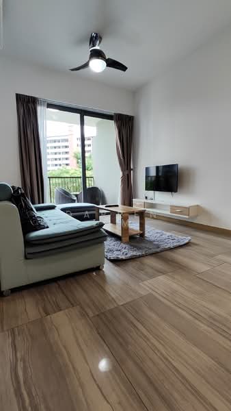 Lakeville, 1 Jurong Lake Link, 2 Bedrooms, 635 sqft, Condominium For Rent, by Darren Lim, 500149342 - Living Room - PropertyGuru.com.sg