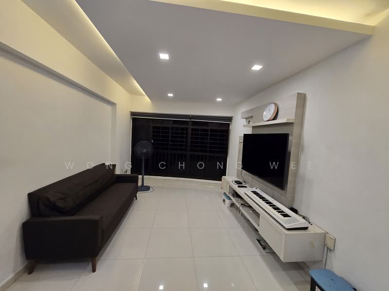25B Jalan Membina, 25B Jalan Membina, 3 Bedrooms, 969 sqft, HDB Flat For Sale, by Wong Chong Wee, 500149346 - Living Room - PropertyGuru.com.sg