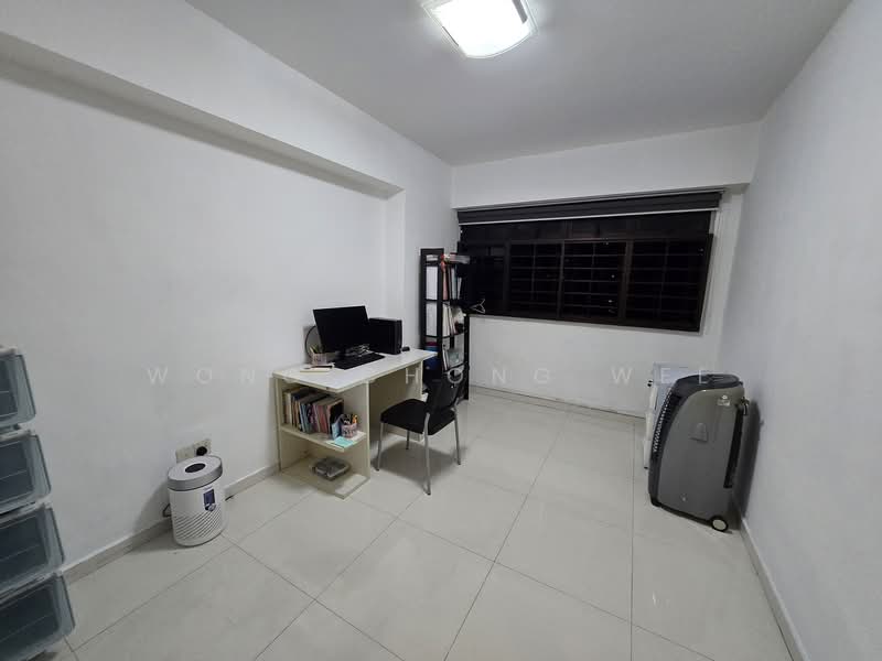 25B Jalan Membina, 25B Jalan Membina, 3 Bedrooms, 969 sqft, HDB Flat For Sale, by Wong Chong Wee, 500149346 - Study - PropertyGuru.com.sg