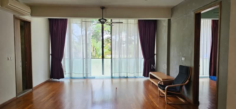 ❤️GIANT⚡️Rare Semi-D w Wide Frontage, 7m Double Volume Ceiling & Facade Facing Garden, Sennett Road/ Lucky Heights/ East Coast Road, 8 Bedrooms, 6,500 sqft, Semi-Detached House For Sale, by Caryn Wong, 500149355 - Living Room - PropertyGuru.com.sg