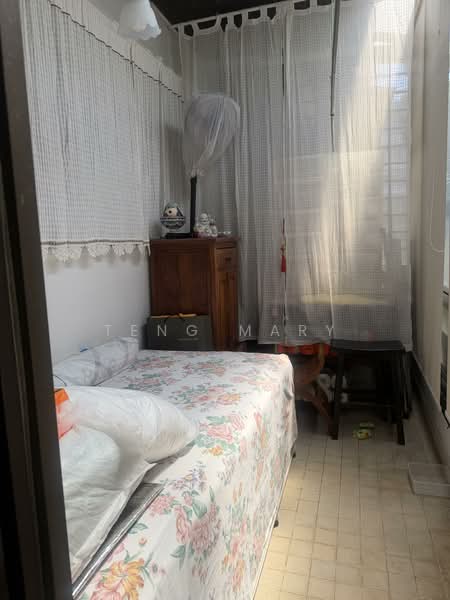 Eastern Lagoon II, 200 Upper East Coast Road, 1 Bedroom, 722 sqft, Condominium For Sale, by Teng Mary, 500149361 - Bedroom - PropertyGuru.com.sg