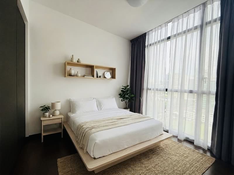 Pullman Residences, 18 Dunearn Road, 2 Bedrooms, 667 sqft, Condominium For Sale, by Fidelia Yeo, 500149371 - Master Bedroom - PropertyGuru.com.sg