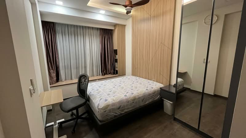 Rosewood Suites, 61 Rosewood Drive, 3 Bedrooms, 1,259 sqft, Condominium For Sale, by Max Ang, 500149383 - Bedroom - PropertyGuru.com.sg