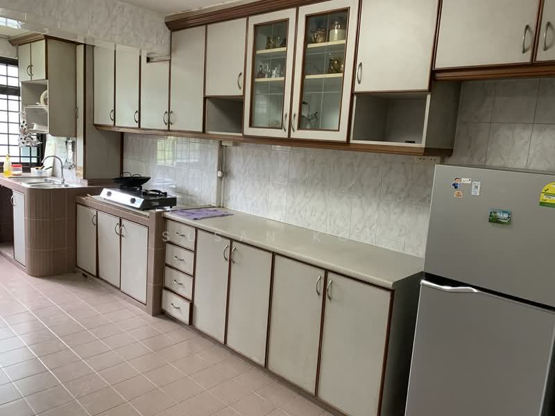 15 Ghim Moh Road, 15 Ghim Moh Road, 3 Bedrooms, 883 sqft, HDB Flat For Sale, by Susan Koh, 500149388 - Kitchen - PropertyGuru.com.sg