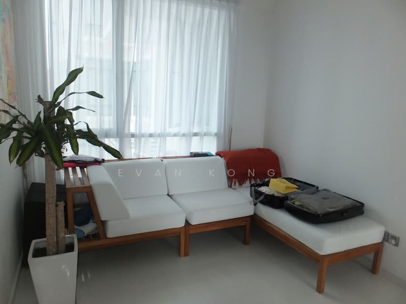 M21 Residences, 21 Mandalay Road, 4 Bedrooms, 1,755 sqft, Apartment For Rent, by Evan Kong, 500149394 - Living Room - PropertyGuru.com.sg
