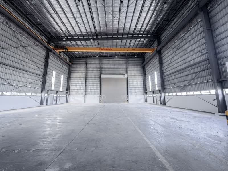 Loyang Industrial Estate, 41 Loyang Way, 49,600 sqft, Factory / Workshop (B2) For Rent, by David Wang, 500149398 - Interior - CommercialGuru.com.sg