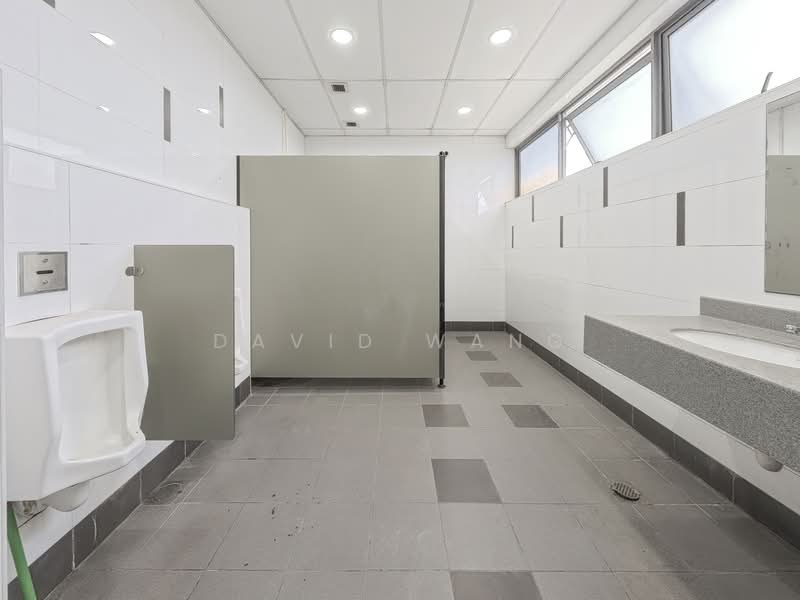 Loyang Industrial Estate, 41 Loyang Way, 49,600 sqft, Factory / Workshop (B2) For Rent, by David Wang, 500149398 - Bathroom - CommercialGuru.com.sg