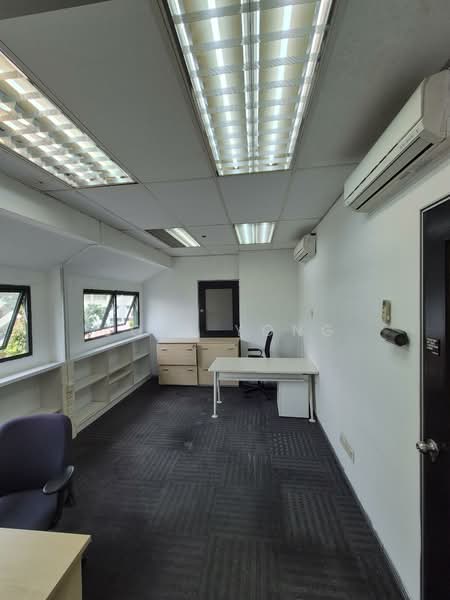window unit has; open space + a room!, shift in condition with furniture!, 335 sqft, Light Industrial (B1) For Rent, by Joel Yong, 500149399 - CommercialGuru.com.sg