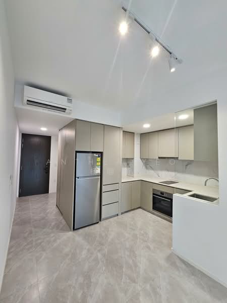 Clavon, 6 Clementi Avenue 1, 2 Bedrooms, 764 sqft, Condominium For Sale, by Anthea Yeo 杨丽娇, 500149403 - Kitchen - PropertyGuru.com.sg