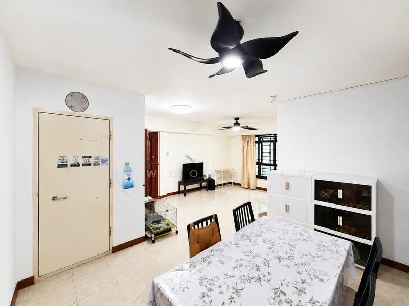 157A Rivervale Crescent, 157A Rivervale Crescent, 3 Bedrooms, 968 sqft, HDB Flat For Sale, by Ng Woon Sian, 500149408 - Living Room - PropertyGuru.com.sg