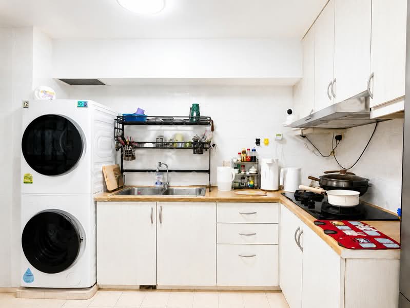 157A Rivervale Crescent, 157A Rivervale Crescent, 3 Bedrooms, 968 sqft, HDB Flat For Sale, by Ng Woon Sian, 500149408 - Kitchen - PropertyGuru.com.sg
