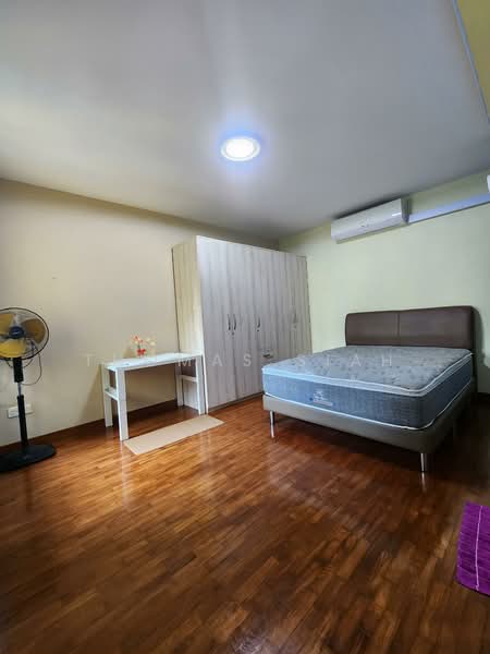 651 Punggol Central, 651 Punggol Central, Room Rental, 150 sqft, HDB Flat For Rent, by Thomas Siah, 500149415 - Bedroom - PropertyGuru.com.sg