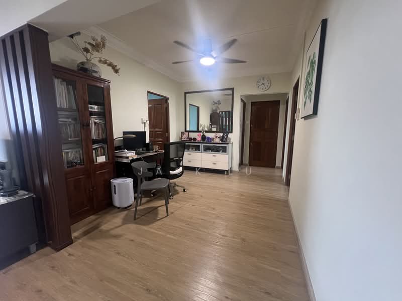 212 Choa Chu Kang Central, 212 Choa Chu Kang Central, 4 Bedrooms, 1,313 sqft, HDB Flat For Sale, by Jack Lu, 500149420 - Study - PropertyGuru.com.sg