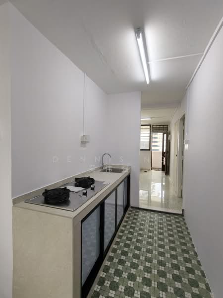 30 Jalan Klinik, 30 Jalan Klinik, 2 Bedrooms, 624 sqft, HDB Flat For Rent, by Dennis Ng 吴伟强, 500149423 - Kitchen - PropertyGuru.com.sg