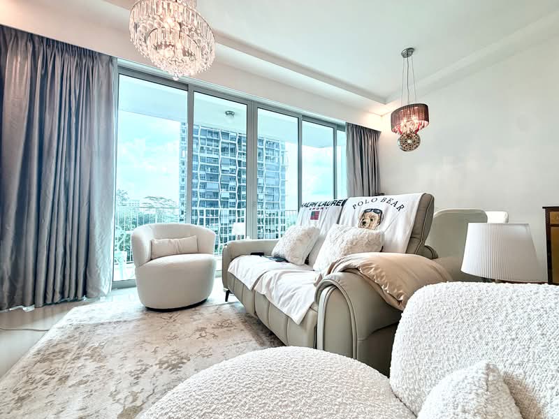 Tree House, 66 Chestnut Avenue, 3 Bedrooms, 1,152 sqft, Condominium For Sale, by Kalvin Lai, 500149426 - Living Room - PropertyGuru.com.sg