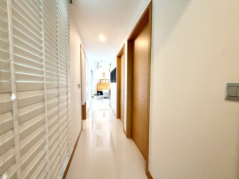 Tree House, 66 Chestnut Avenue, 3 Bedrooms, 1,152 sqft, Condominium For Sale, by Kalvin Lai, 500149426 - Corridor - PropertyGuru.com.sg