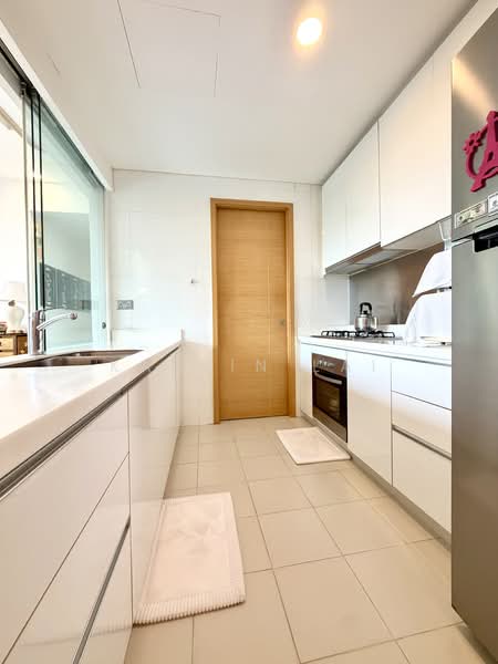 Tree House, 66 Chestnut Avenue, 3 Bedrooms, 1,152 sqft, Condominium For Sale, by Kalvin Lai, 500149426 - Kitchen - PropertyGuru.com.sg