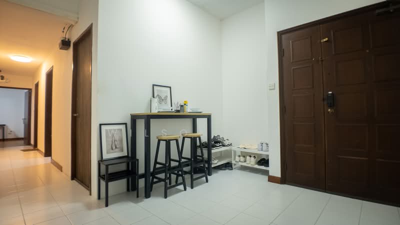 Avon Park, 1 Youngberg Terrace, 3 Bedrooms, 1,270 sqft, Condominium For Sale, by Wilson Ang, 500149436 - Entrance - PropertyGuru.com.sg