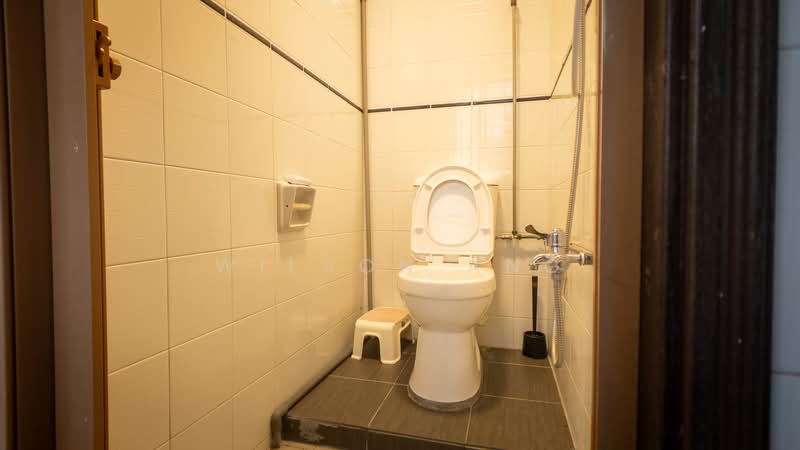 Avon Park, 1 Youngberg Terrace, 3 Bedrooms, 1,270 sqft, Condominium For Sale, by Wilson Ang, 500149436 - Bathroom - PropertyGuru.com.sg