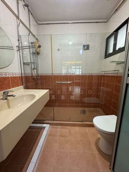 311C Anchorvale Lane, 311C Anchorvale Lane, 3 Bedrooms, 1,195 sqft, HDB Flat For Rent, by Zane Soo 苏昱能, 500149450 - Bathroom - PropertyGuru.com.sg