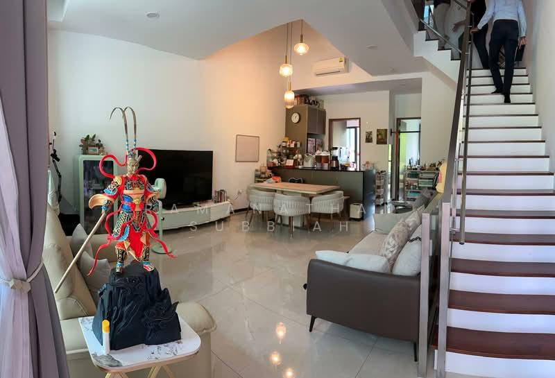 Normanton Park, 49 Normanton Park, 4 Bedrooms, 2,110 sqft, Cluster House For Sale, by Ramanathan Subbiah, 500149482 - Living Room - PropertyGuru.com.sg