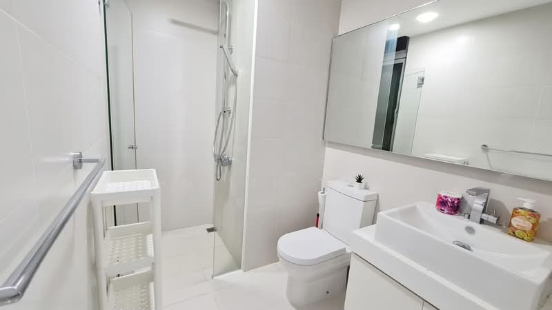 Ascentia Sky, 1 Alexandra View, Room Rental, 100 sqft, Condominium For Rent, by Philip Tay, 500149487 - Bathroom - PropertyGuru.com.sg