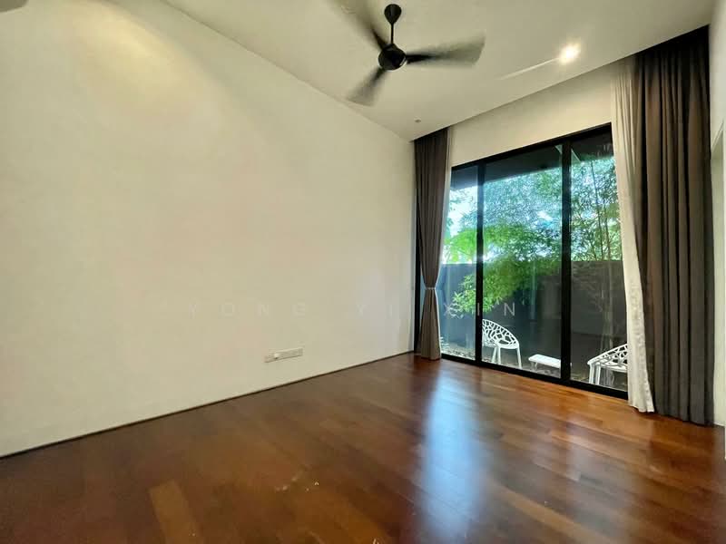 Well-maintained, freehold detached with pool and lift!, Changi Road, 5 Bedrooms, 4,364 sqft, Detached House For Sale, by Yong Yi Xin, 500149504 - Interior - PropertyGuru.com.sg