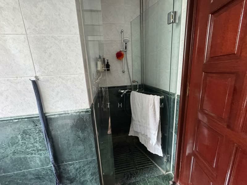 Pebble Bay, 130 Tanjong Rhu Road, 2 Bedrooms, 1,302 sqft, Condominium For Sale, by Faith Lim, 500149523 - Bathroom - PropertyGuru.com.sg