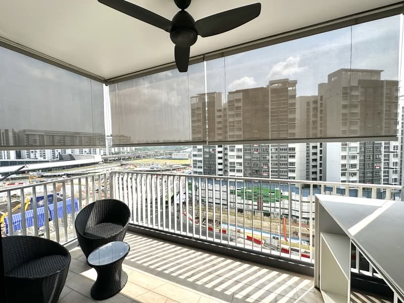 Parc Centros, 82 Punggol Central, 3 Bedrooms, 990 sqft, Condominium For Sale, by Kaili Ong, 500149525 - Balcony - PropertyGuru.com.sg