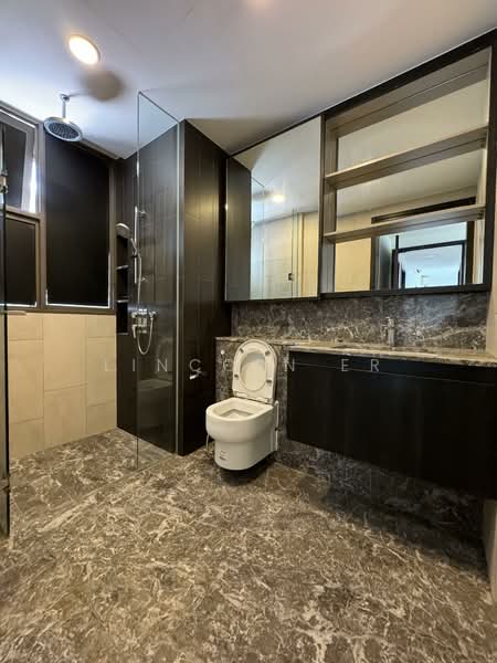 The Inflora, 53 Flora Drive, 3 Bedrooms, 1,034 sqft, Condominium For Rent, by Lincoln Er, 500149559 - Bathroom - PropertyGuru.com.sg